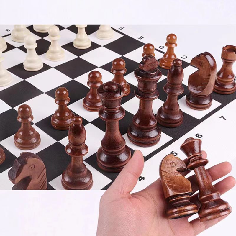 32 ชิ้นไม้หมากรุก King ความสูง - Board Game Queen บทวิจารณ์และราคา